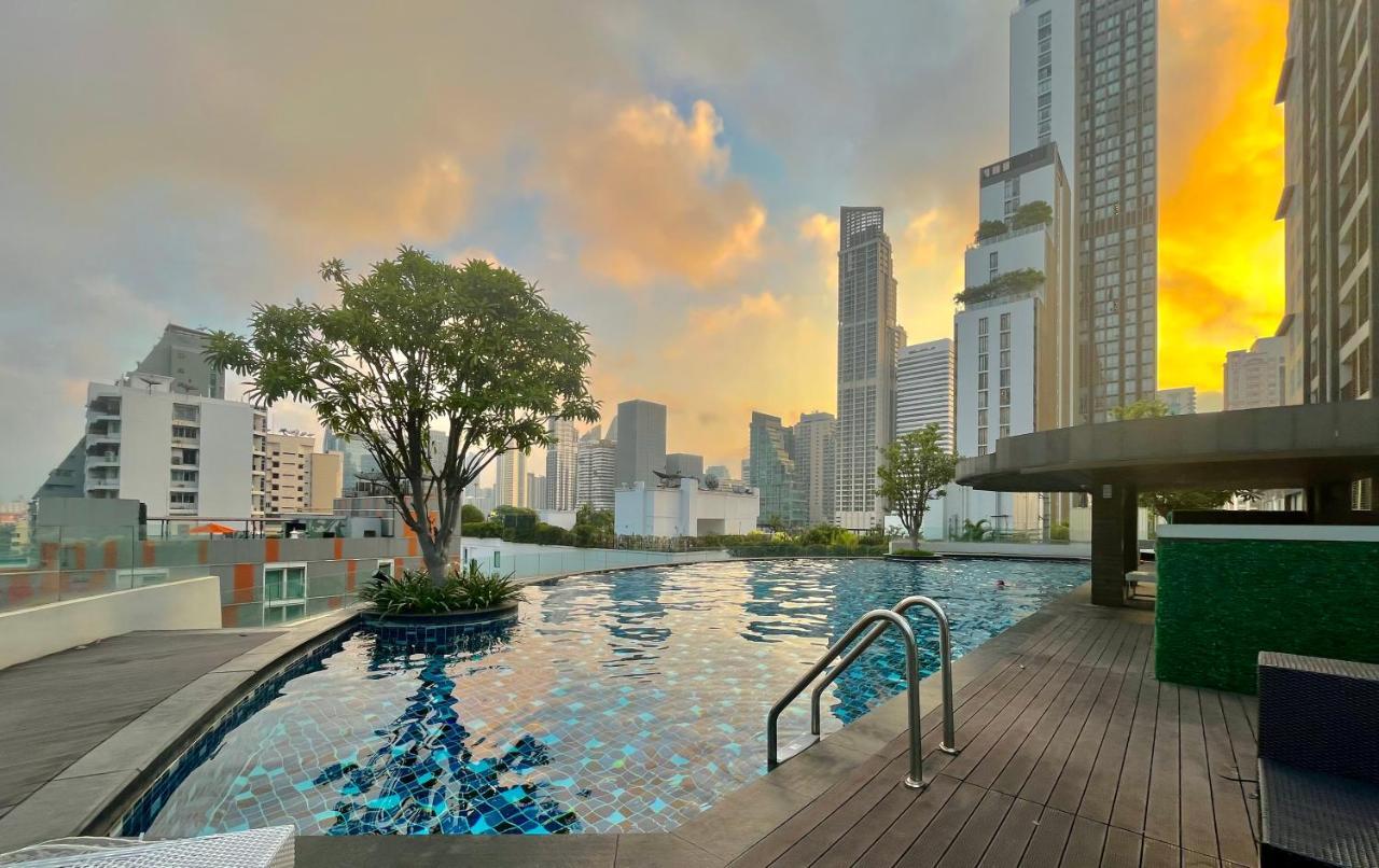 Apartment Cozy Walk To Bts Free Wi-fi Great Location Bangkok