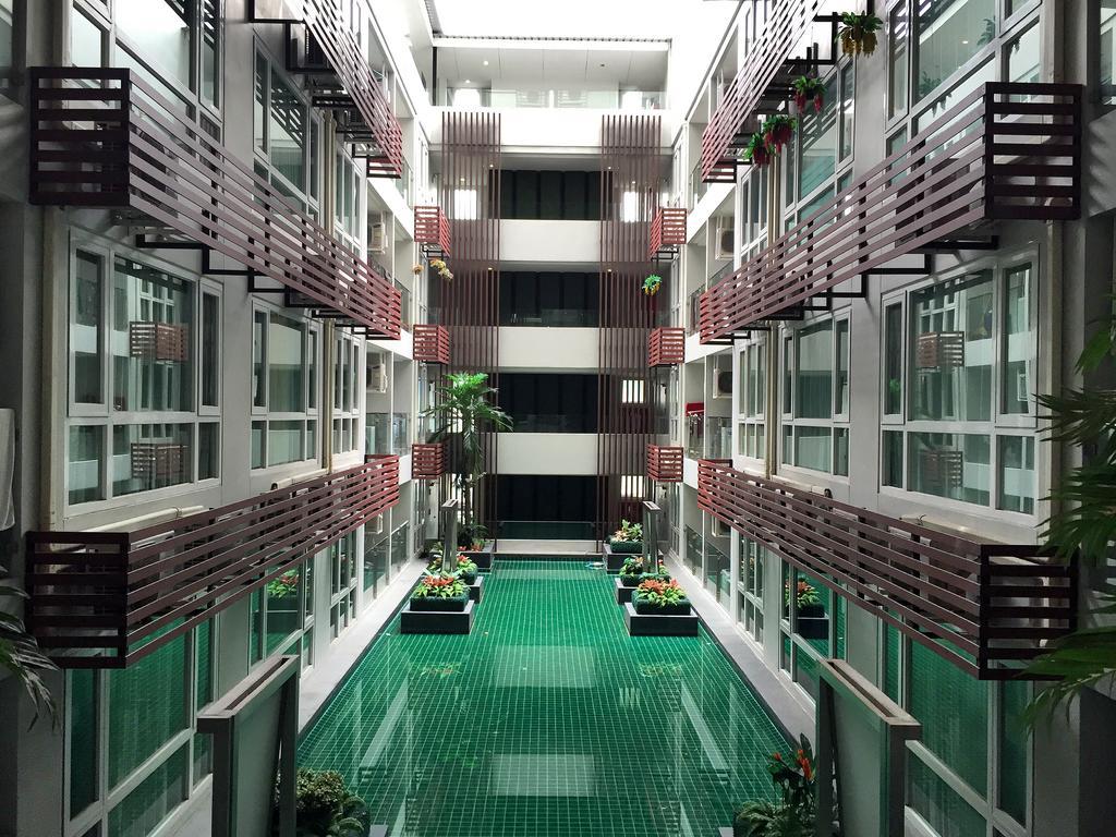 Cozy Walk To Bts Free Wi-fi Great Location Apartment